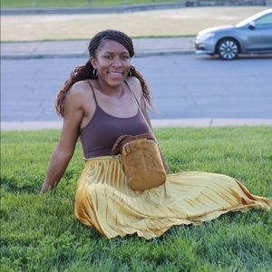 Meet your Posher, Luna